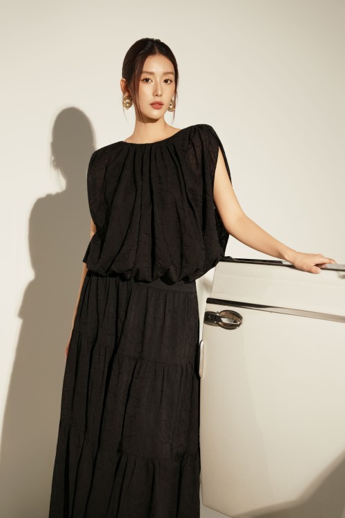 Sixdo Black Organza Flared Skirt